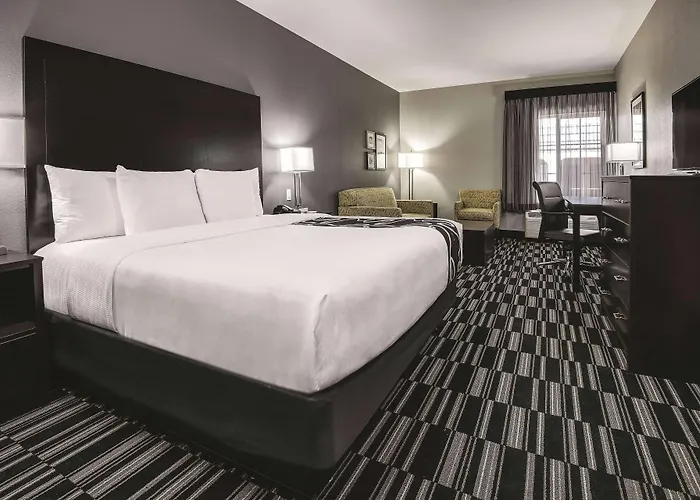 La Quinta By Wyndham Worth West - I-30 Hotel 3*
